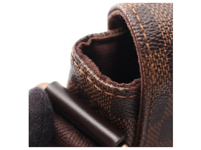 Borsa a tracolla Louis Vuitton District MM Damier Ebene Marrone - vista 6