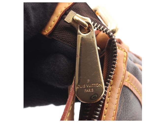 Louis Vuitton Tulum GM Schultertasche Braun Monogramm - Ansicht 10
