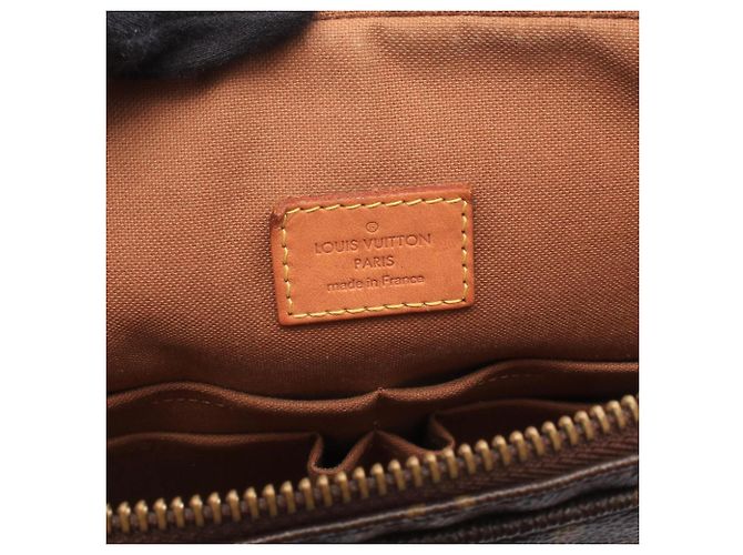 Borsa a tracolla Louis Vuitton Trotteur Bobour Monogram Marrone Monogramma - vista 4