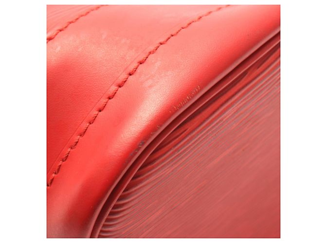 Borsa a tracolla Louis Vuitton Noe Epi Castilian Red Rosso - vista 10