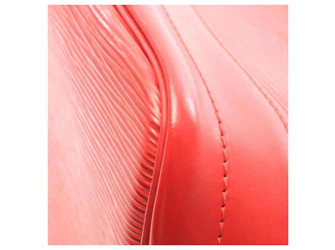 Borsa a tracolla Louis Vuitton Noe Epi Castilian Red Rosso - vista 7
