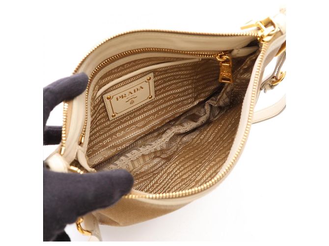 Bolsa de Ombro Prada LOGO JACQUARD Bege Cru - vista 3