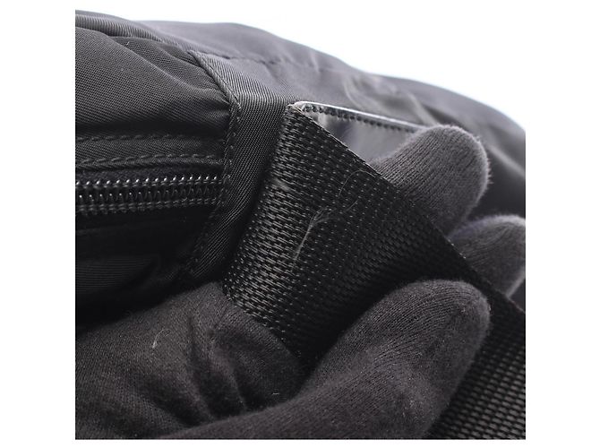 Borsa a tracolla Prada con logo triangolare in nero - vista 10