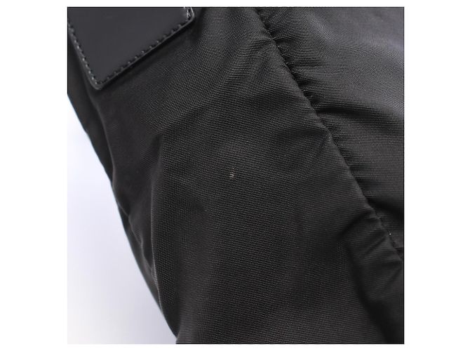 Borsa a tracolla Prada con logo triangolare in nero - vista 9