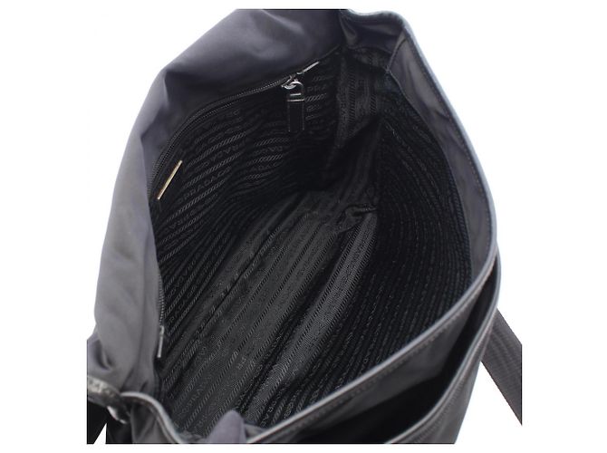 Sac bandoulière et messager Prada noir - vue 3