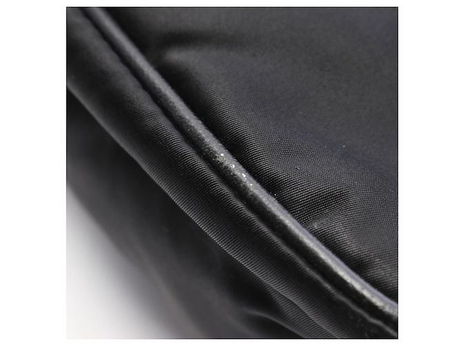 Sac bandoulière et messager Prada noir - vue 8