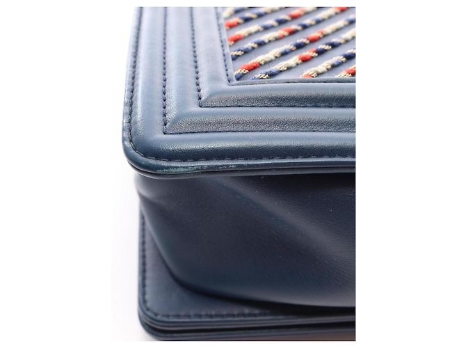 Borsa a tracolla Chanel Boy Chevron V-Stitch in pelle Blu Multicolore - vista 10