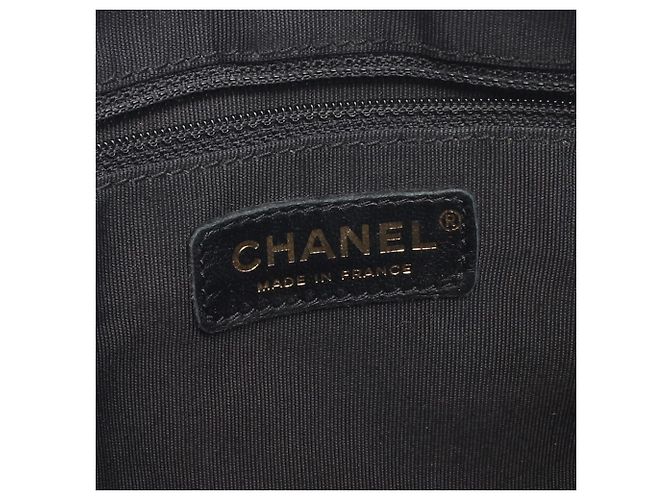 Chanel Matelassé Schultertasche Schwarz - Ansicht 4