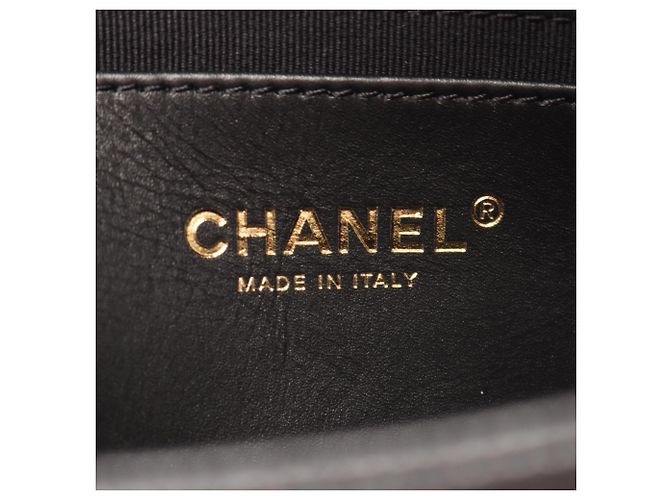 Borsa a spalla Chanel Matelassé Nera Nero - vista 4