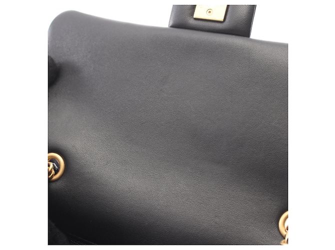 Timeless Borsa a tracolla Chanel Matelassé in pelle d'agnello nera Nero - vista 7