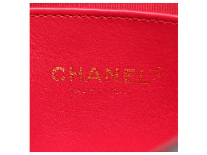 Borsa a tracolla Chanel Matelassé Heart Lock Nero - vista 4