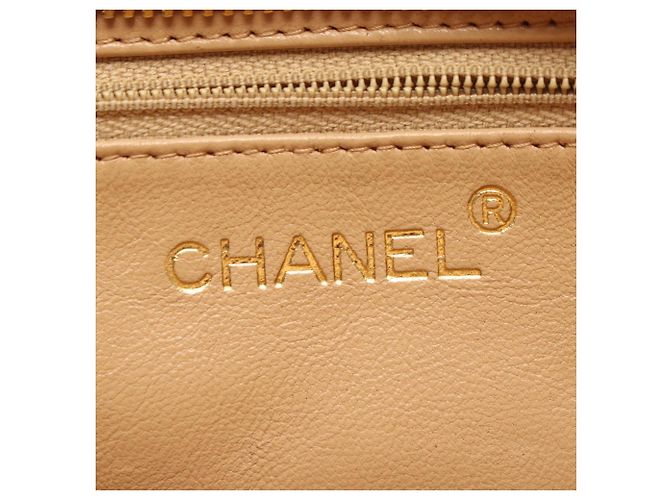 Borsa Chanel Matelassé in Beige - vista 4