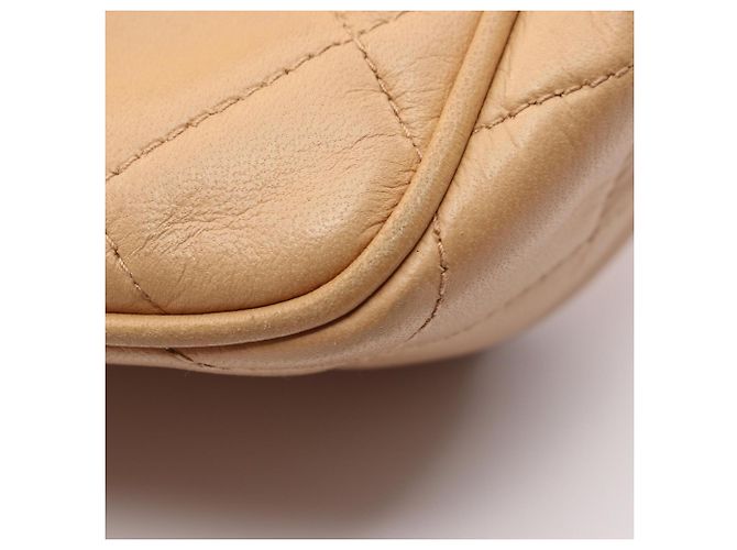 Borsa Chanel Matelassé in Beige - vista 8
