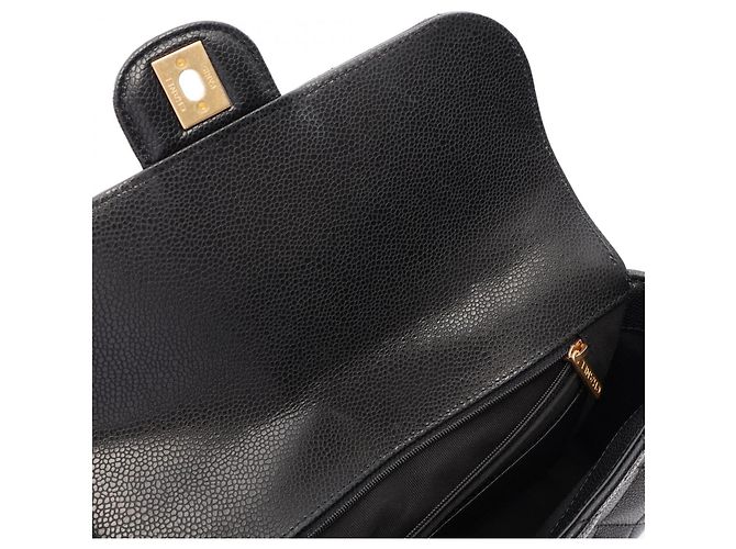 Timeless Borsa a tracolla Chanel Matelassé con patta Nero - vista 6