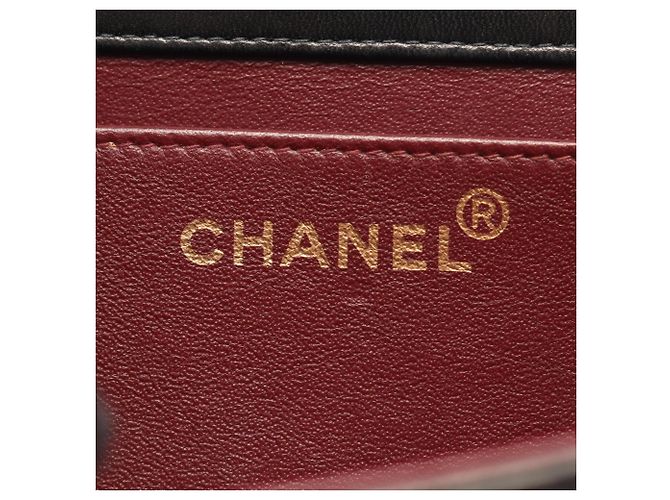 Borsa a tracolla Chanel Mini Matelassé Full Flap Nero - vista 4
