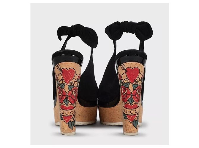 Sandales compensées imprimées en daim noir Gucci - EU 35 d'occasion - vue 4