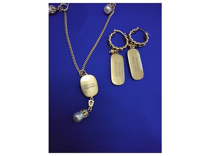 Set Gioielli Alexander McQueen Skull and Pearl D'oro - vista 6