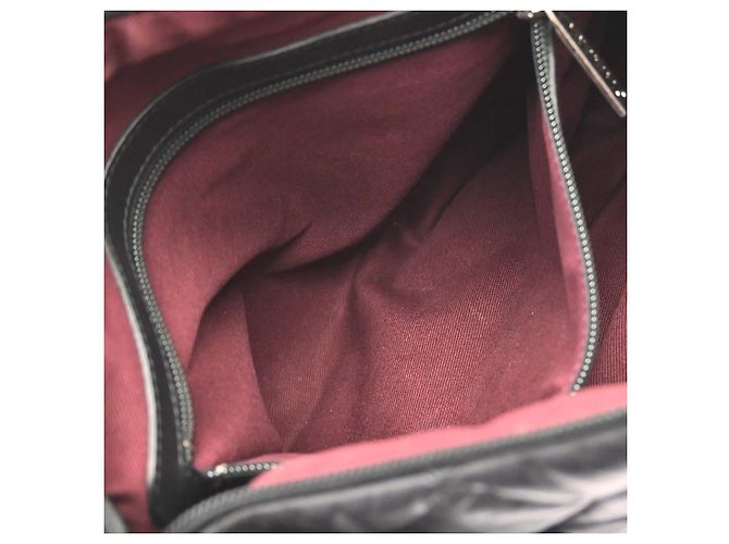 Chanel Expandable Flap Messenger Quilted Aged Calfskin Large Nero - vista 3