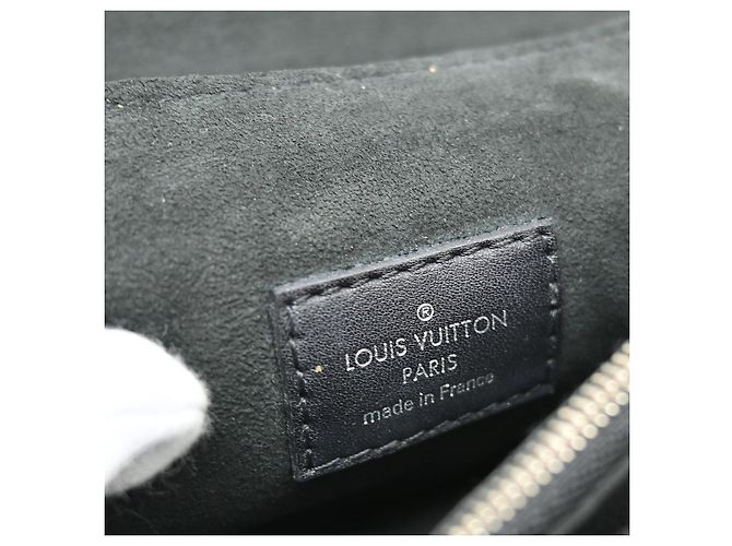 Louis Vuitton Pochette Kabuki in pelle Epi stampata e canvas Monogram Reverse Marrone - vista 3