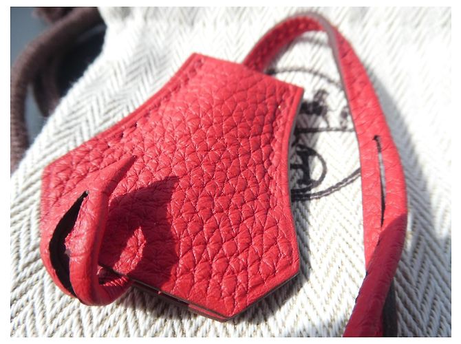 Hermès Kelly charm in pelle rossa clochette Rosso - vista 2