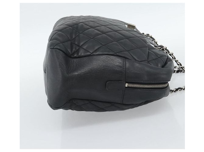 Chanel Mademoiselle Chain Quilted Lambskin Nero - vista 6