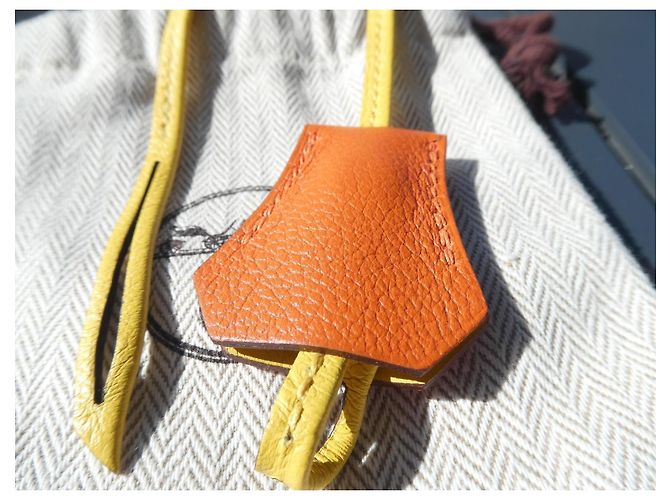 Hermès Charm Pelle Clochette Tirette Arancione Giallo - vista 2