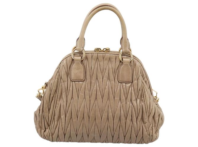 Borsa Convertible Dome Miu Miu in Pelle Matelassé Large Beige - vista 2