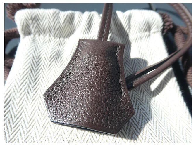 Hermès Clochette e Tracella in Pelle Marrone - vista 2