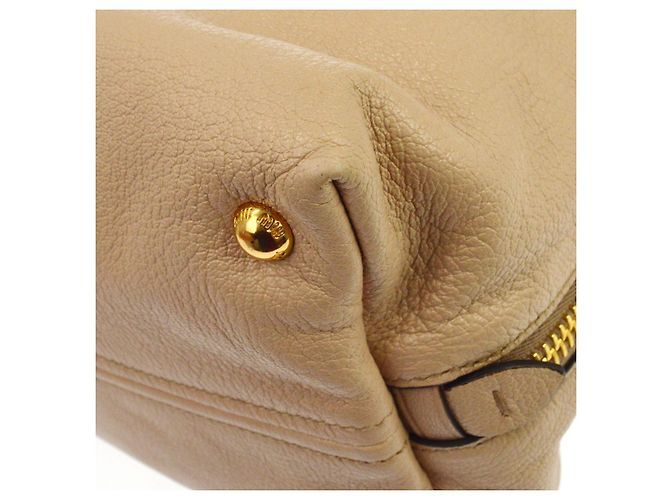 Miu Miu Madras Convertible Side Zip Satchel aus Leder Medium Beige - Ansicht 5