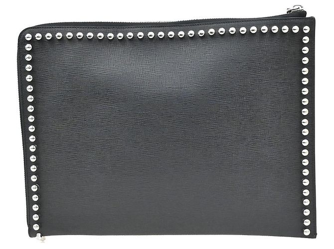 Fendi Karlito Studded Saffiano Leather Medium Negro - vista 2
