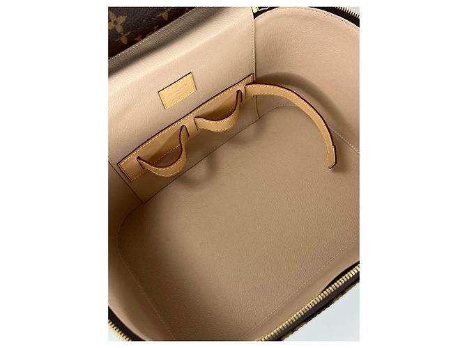 Louis Vuitton Vanity PM Monogram Marrone Monogramma - vista 10