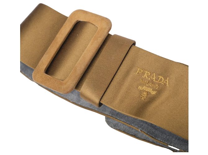 Prada Satin-Gürtel mit breitem Logo und überzogenem Schnallenverschluss Golden - Ansicht 2
