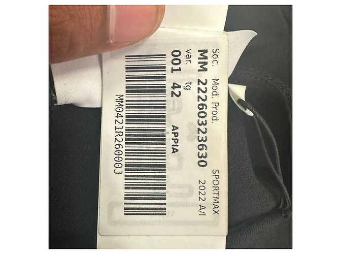 Max Mara Sportmax Midi-Kleid mit langen Ärmeln und Drapierung aus schwarzem Polyester - Ansicht 7