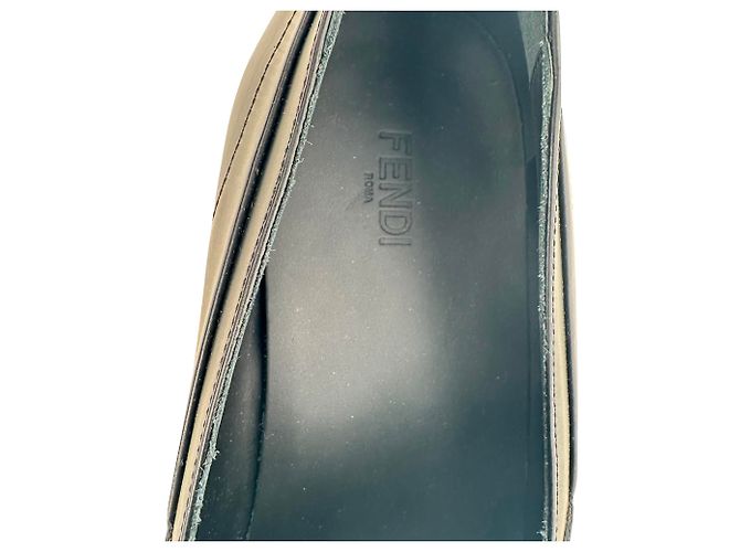 Mocassini Frame Slip-On Fendi in pelle di vitello nera Nero - vista 9