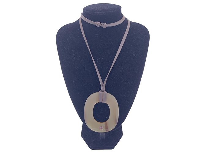 Hermès Collana con pendente ovale Isthme in corno di bufalo beige Hermes - vista 3
