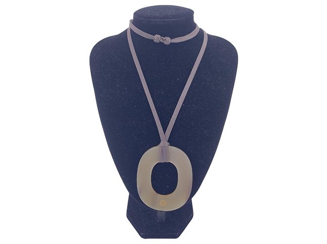 Hermès Collana con pendente ovale Isthme in corno di bufalo beige Hermes - vista 4