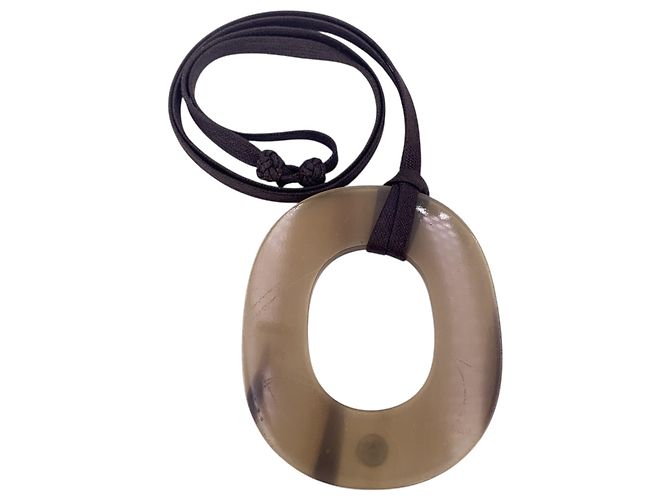 Hermès Collana con pendente ovale Isthme in corno di bufalo beige Hermes - vista 5