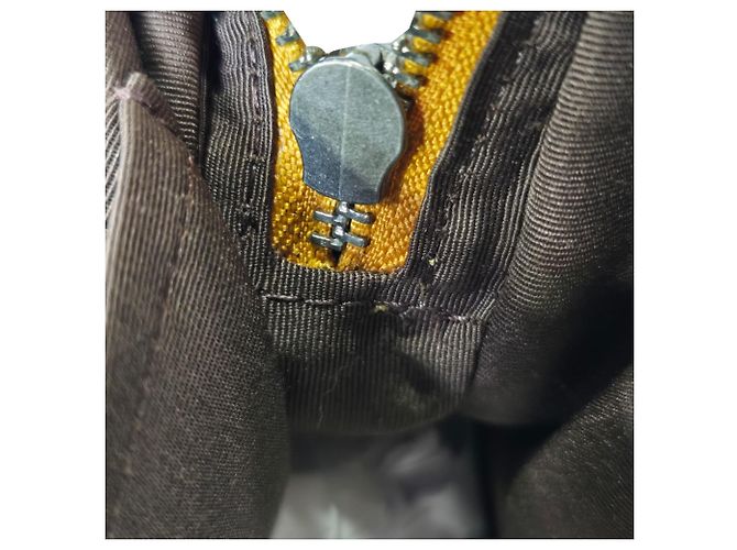 Bolsa Camera Coach Jes acolchoada com zíper duplo em couro amarelo - vista 6