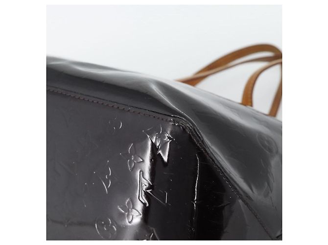 LOUIS VUITTON Monogram Vernis Bellevue GM Tote Bag Amarante M93589 - vista 12