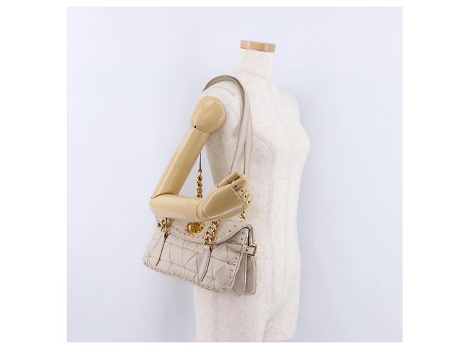 Miu Miu Chain Shoulder Bag Leather Beige Gold Tone - vista 31