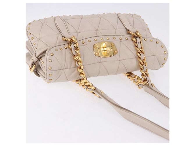 Miu Miu Chain Shoulder Bag Leather Beige Gold Tone - vista 7