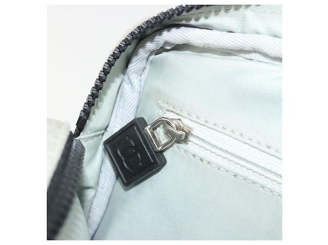CHANEL Sports Line Choco Bar Chain Bag Coton Gris Argent CC - vue 22