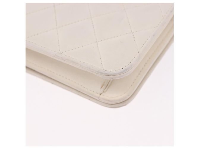 CHANEL Matelasse Chain Shoulder Bag Lamb Skin White Gold CC - vista 18