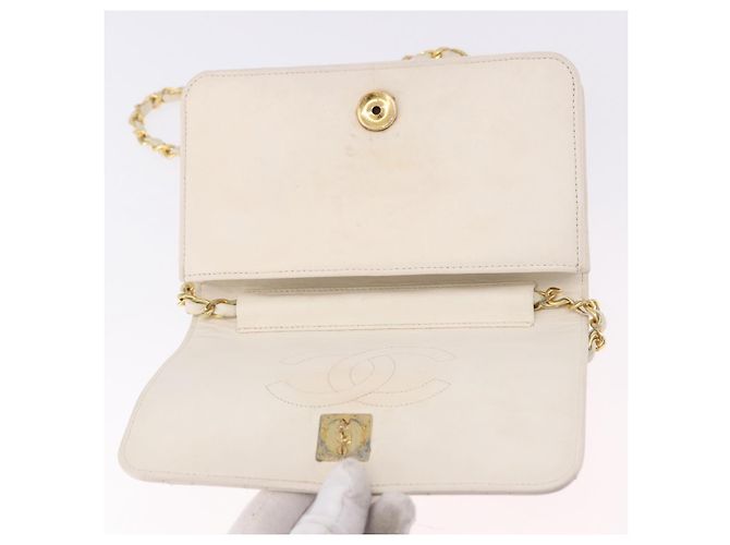 CHANEL Matelasse Chain Shoulder Bag Lamb Skin White Gold CC - vista 19