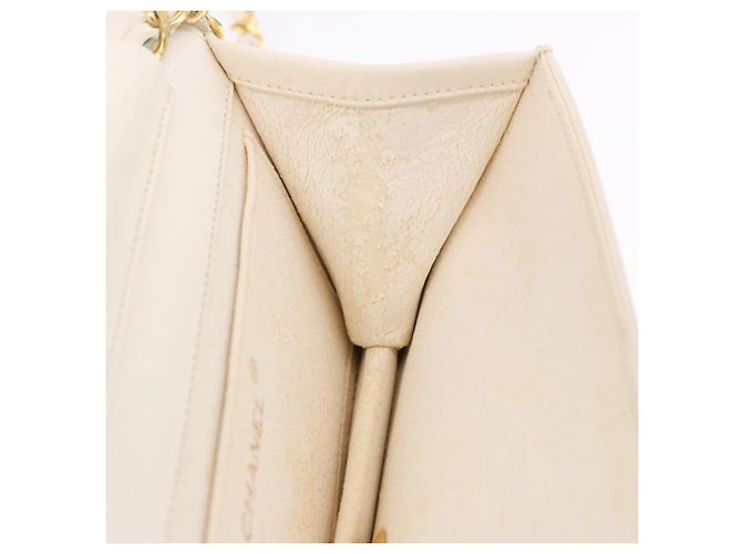CHANEL Matelasse Chain Shoulder Bag Lamb Skin White Gold CC - vista 21