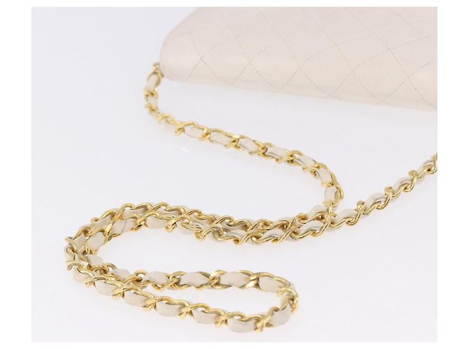 CHANEL Matelasse Chain Shoulder Bag Lamb Skin White Gold CC - vista 8