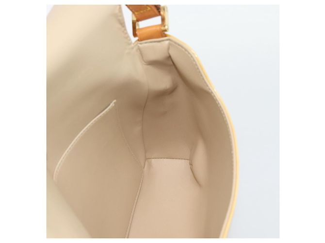 LOUIS VUITTON Monogram Vernis Thompson Street Bag Beige M91301 LV - vista 18