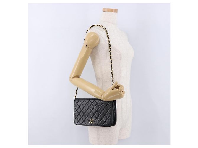CHANEL Matelasse Chain Shoulder Bag Lamb Skin Black Gold CC - vista 26