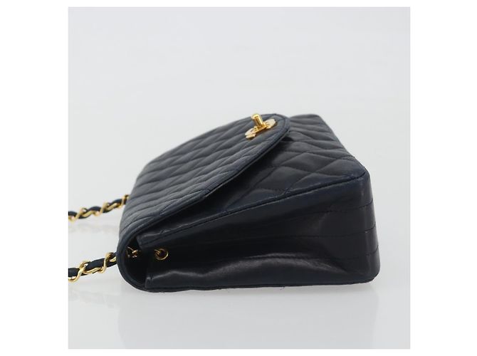 CHANEL Matelasse Chain Shoulder Bag Lamb Skin Navy Gold CC - vista 4