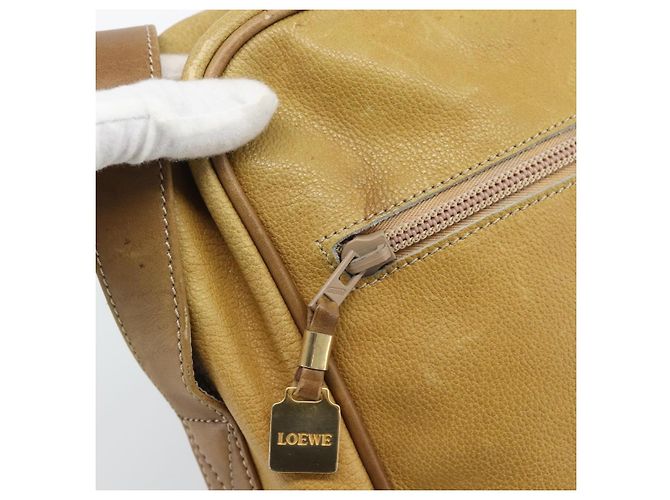 LOEWE Shoulder Bag Leather Beige Gold Tone - vista 17